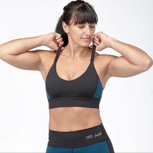 Evree X Barbella- The Bella Bra Size M